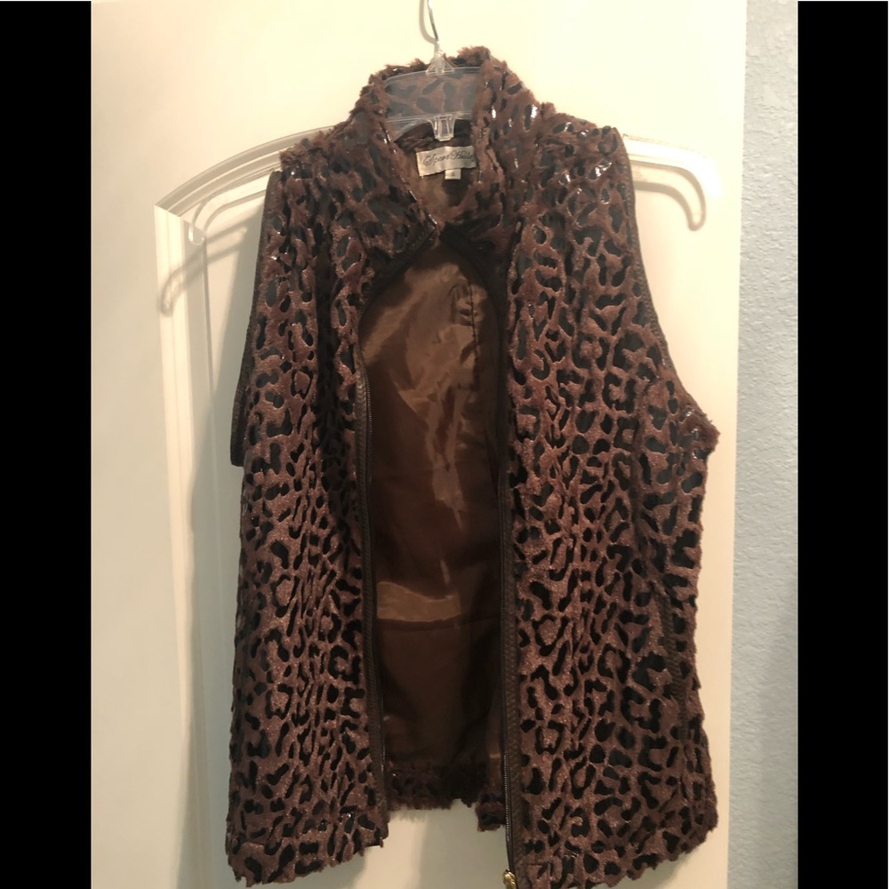 Brand new faux fur vest